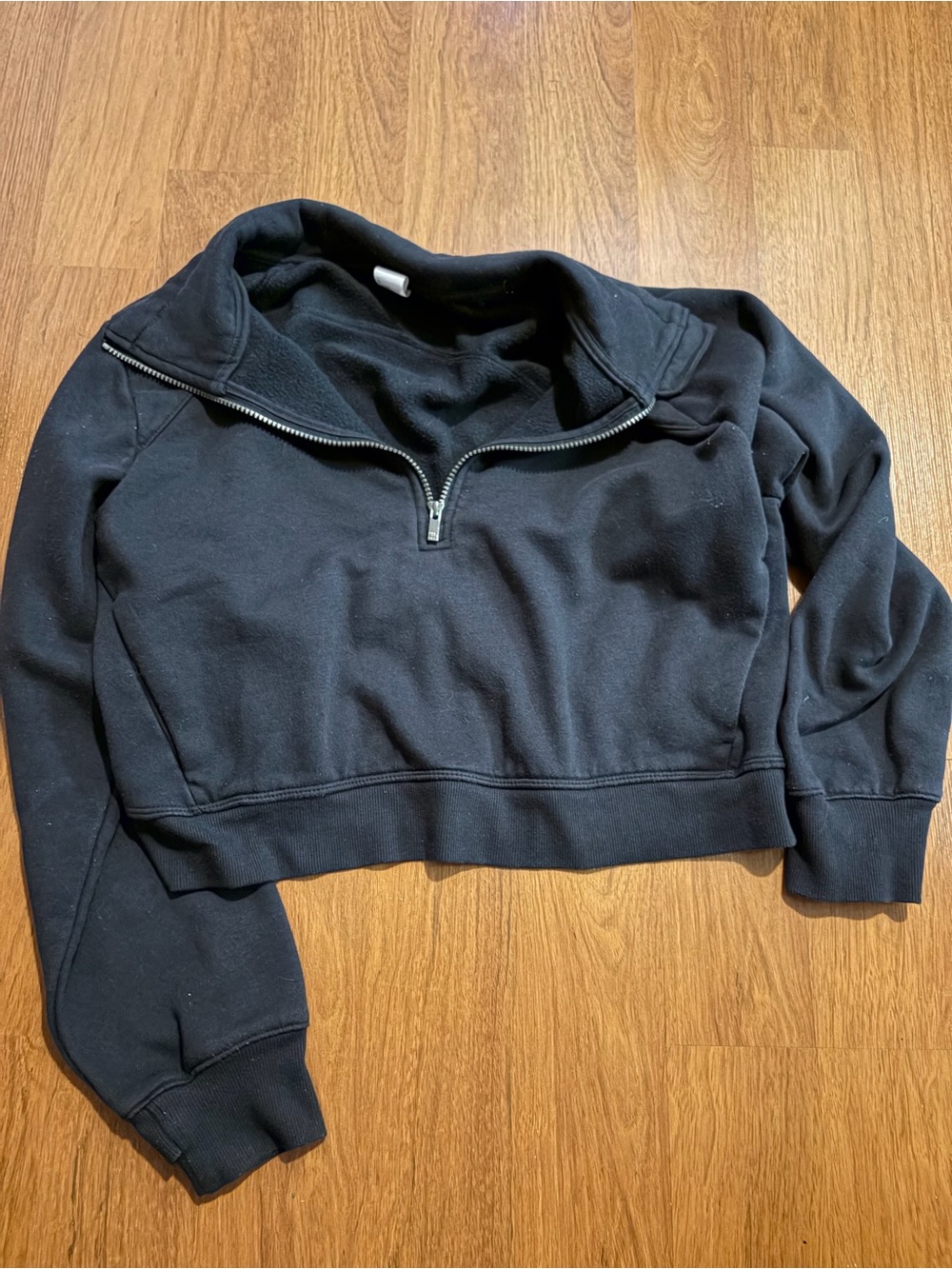 all in motion Black Half-Zip Cropped Sweatshirt